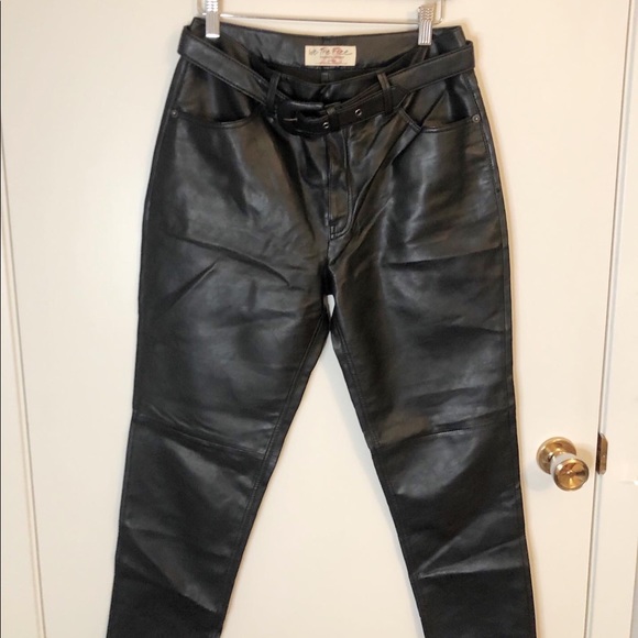 ✿ We The Free by Free People Black Belted Vegan Leather Pants Size 28 - Picture 3 of 4
